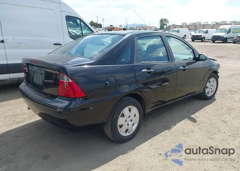 2007 Ford Focus S/Se/Ses from USA, damaged, VIN 1FAFP34N77W327764